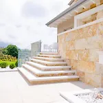 Rocca - Rooms&spa Bed & Breakfast