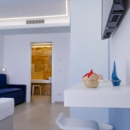 Rocca - Rooms&spa Couette-café 4*