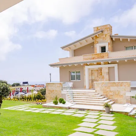 Rocca - Rooms&spa פיצו