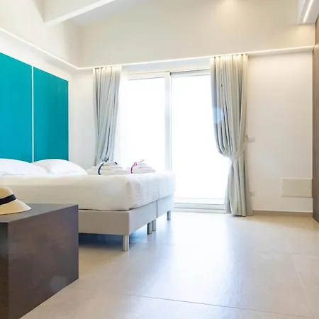 לינה וארוחת בוקר Rocca - Rooms&spa