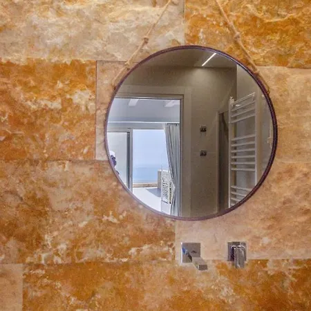 Rocca - Rooms&spa לינה וארוחת בוקר