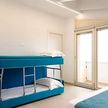 Rocca - Rooms&spa Couette-café 4*