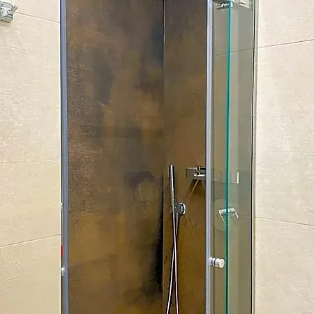 Rocca - Rooms&spa לינה וארוחת בוקר פיצו