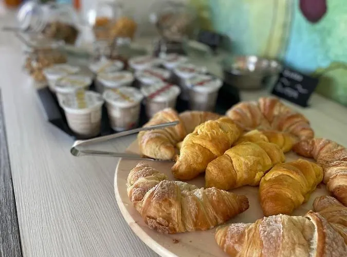 Frühstückspension Rocca - Rooms&spa 4*